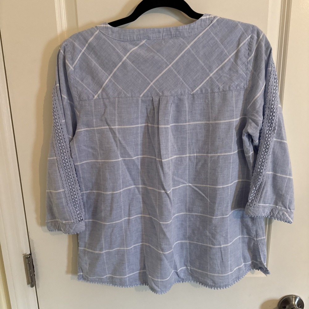 Christopher & Banks Blue Windowpane Plaid Crochet Lace Pom Pom Blouse Small - Picture 5 of 7